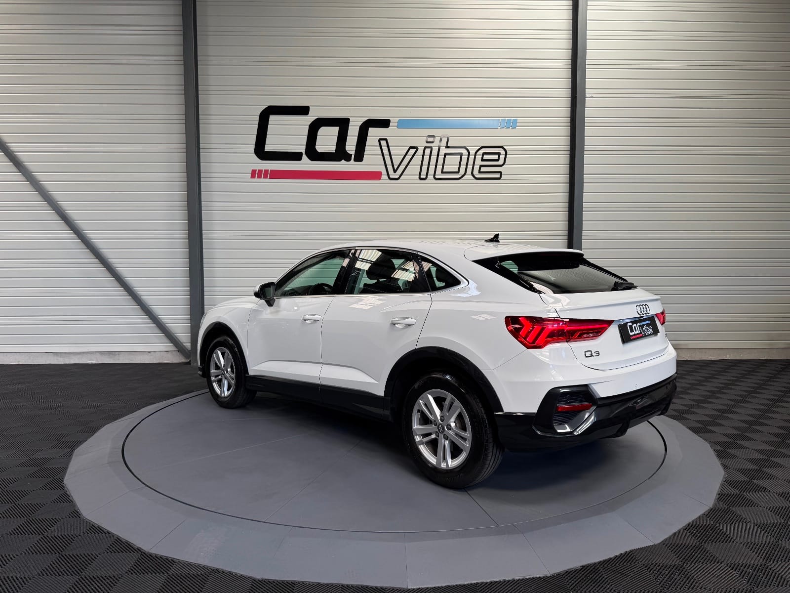 Audi Q3 Sportback Design — photo 6