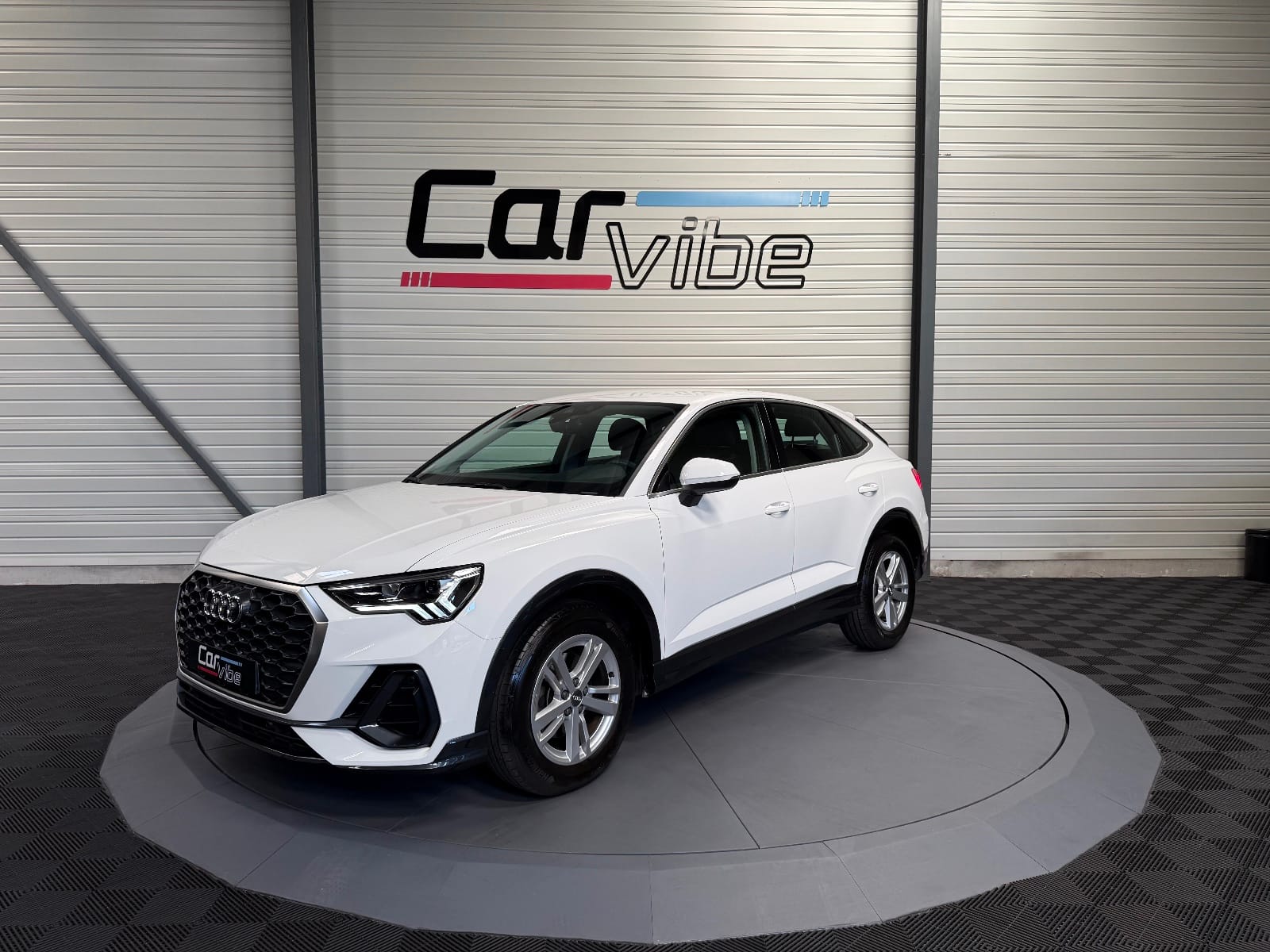Audi Q3 Sportback Design — photo 8