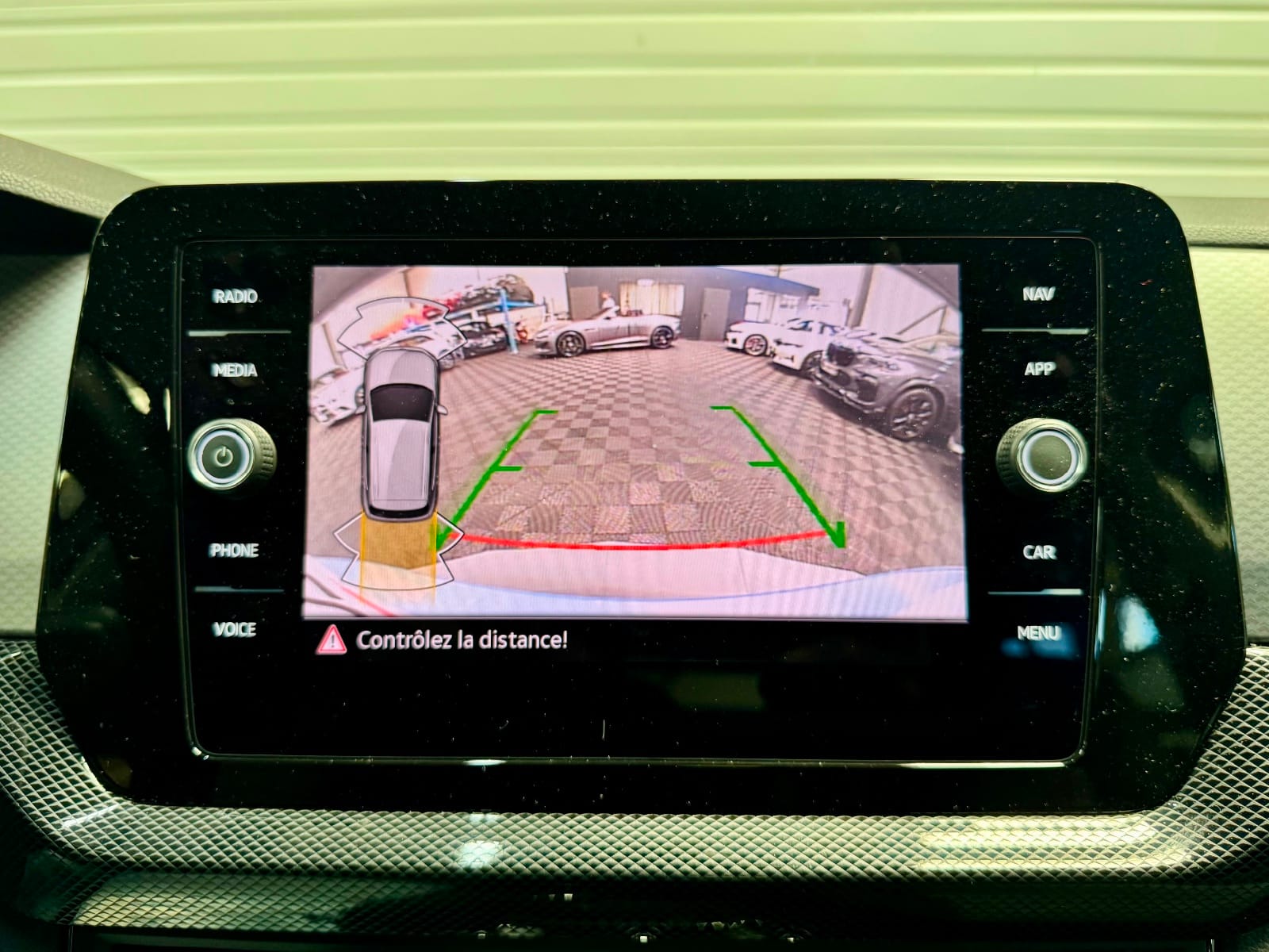 Volkswagen T-cross Life Plus — photo 17