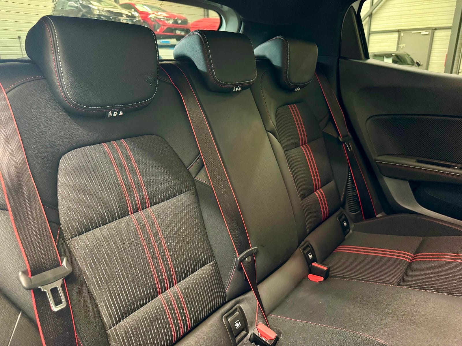 Renault Clio V RS Line — photo 11