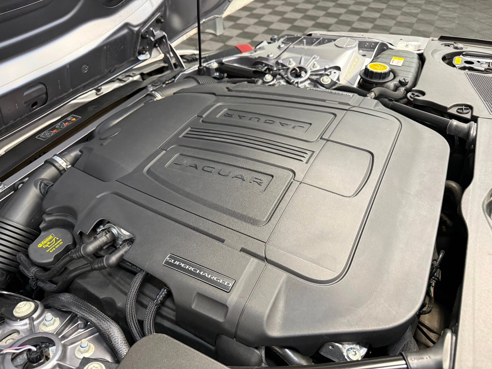 Jaguar F-type Cabriolet First Edition — photo 33