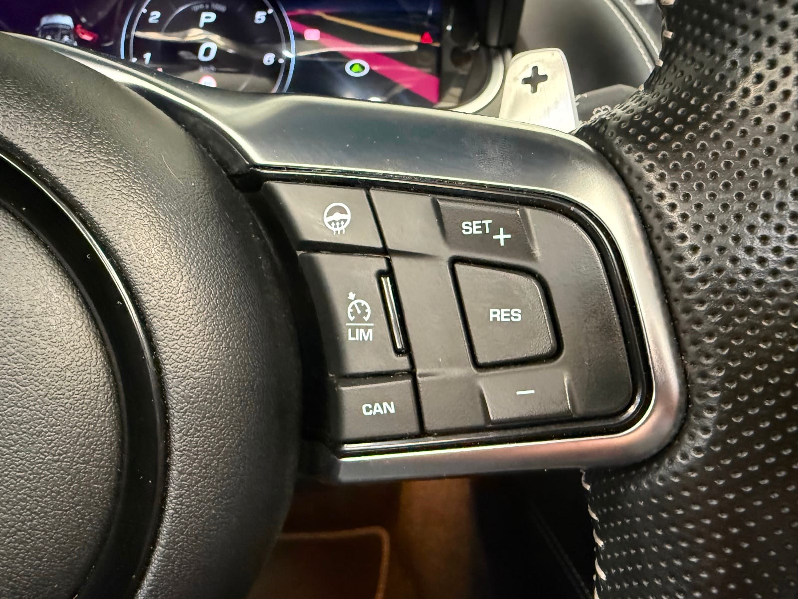 Jaguar F-type Cabriolet First Edition — photo 16