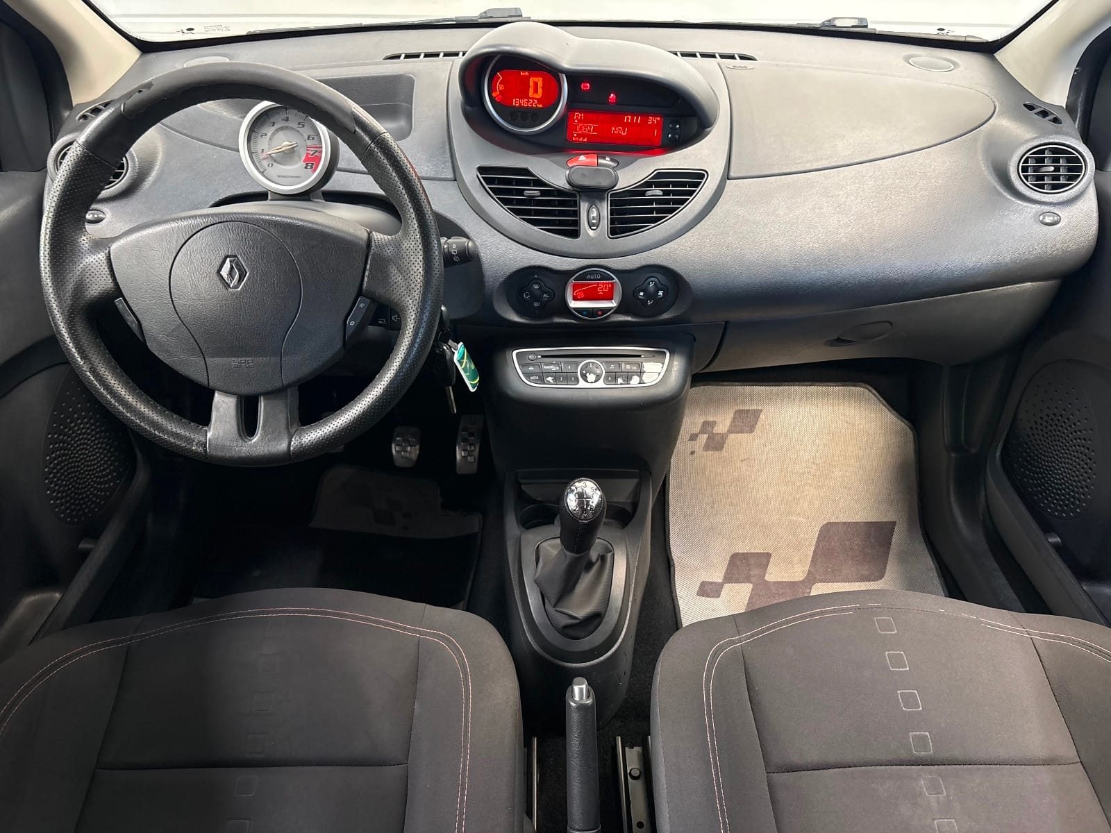 Renault Twingo II Renault Sport — photo 2