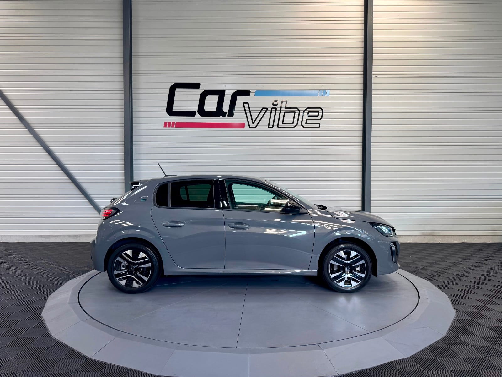 Peugeot 208 Style — photo 4