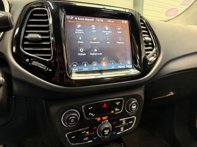 Jeep Compass Brooklyn Edition — photo 20