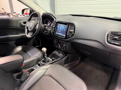 Jeep Compass Brooklyn Edition — photo 12