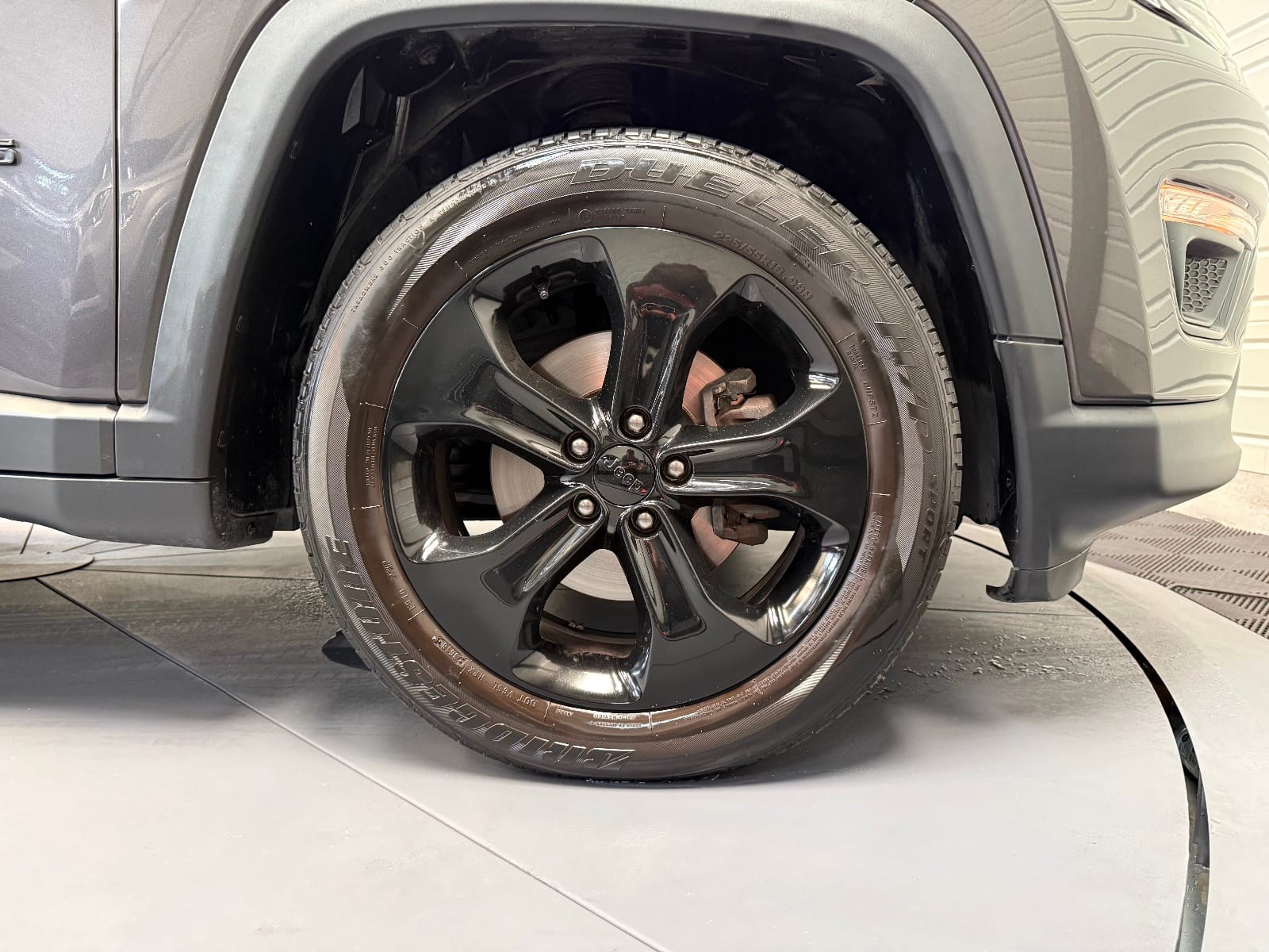 Jeep Compass Brooklyn Edition — photo 28