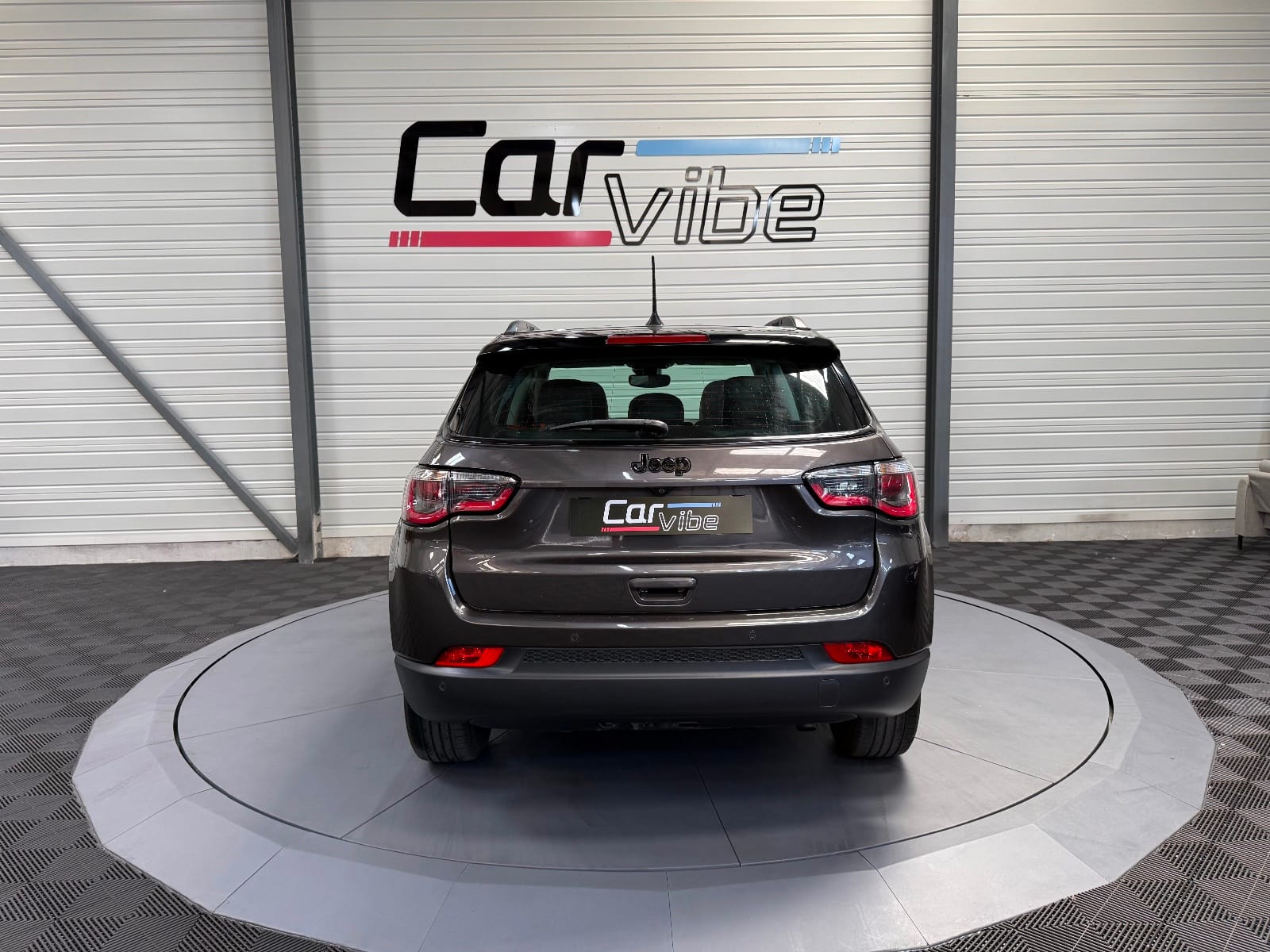 Jeep Compass Brooklyn Edition — photo 5