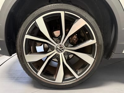 Volkswagen T-roc R-Line — photo 25