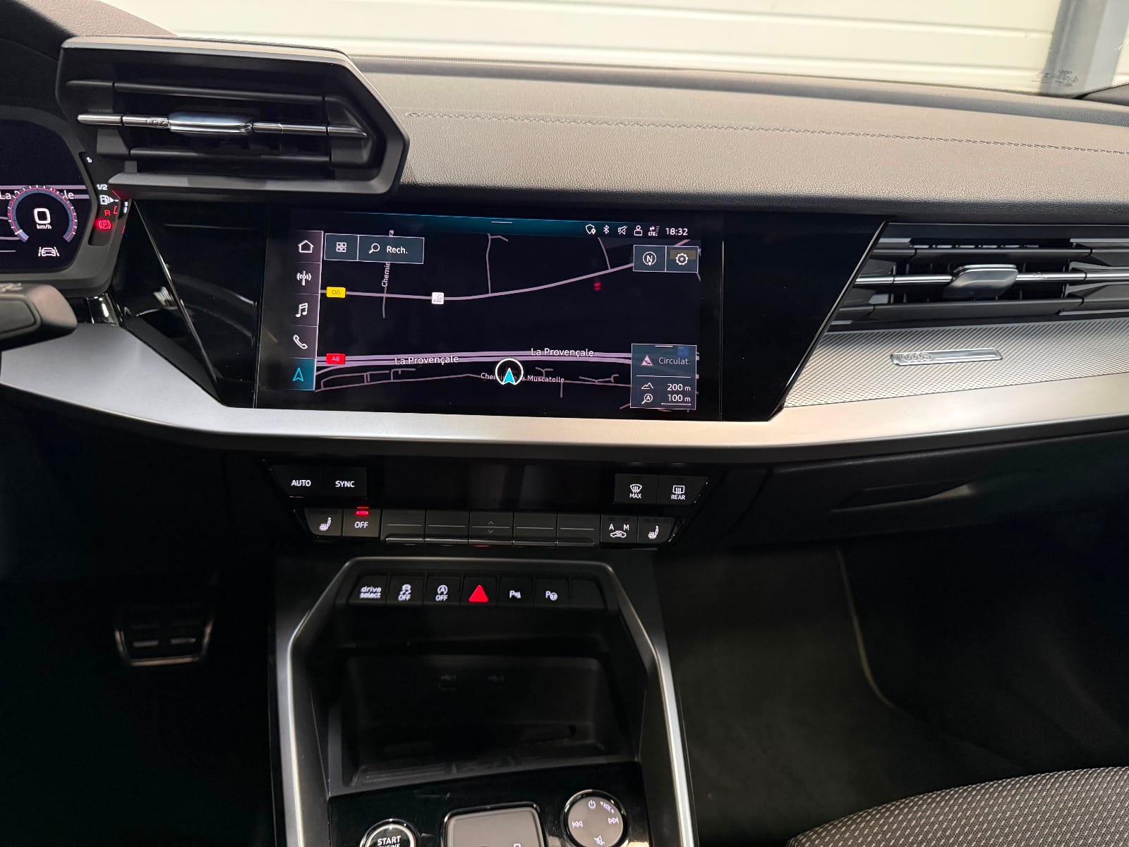 Audi A3 Sportback — photo 14