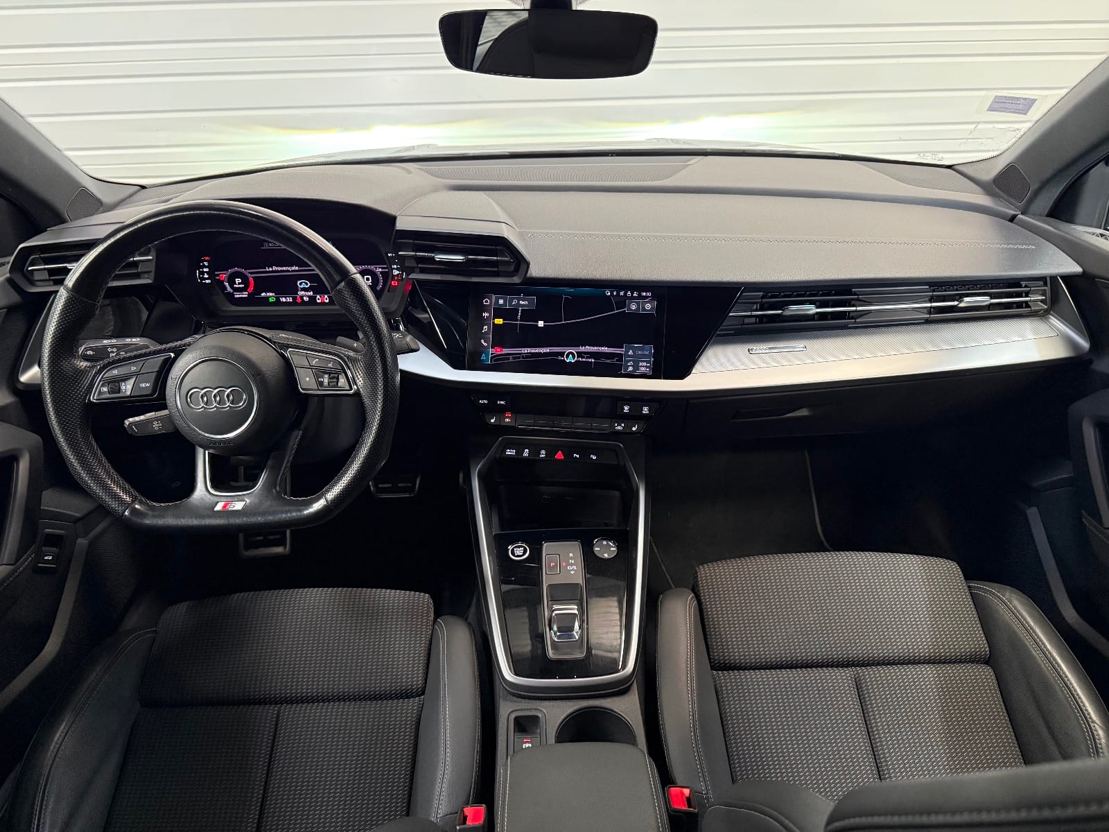 Audi A3 Sportback — photo 2