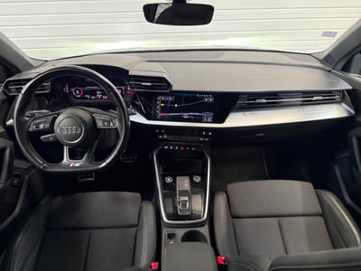 Audi A3 Sportback — photo 2