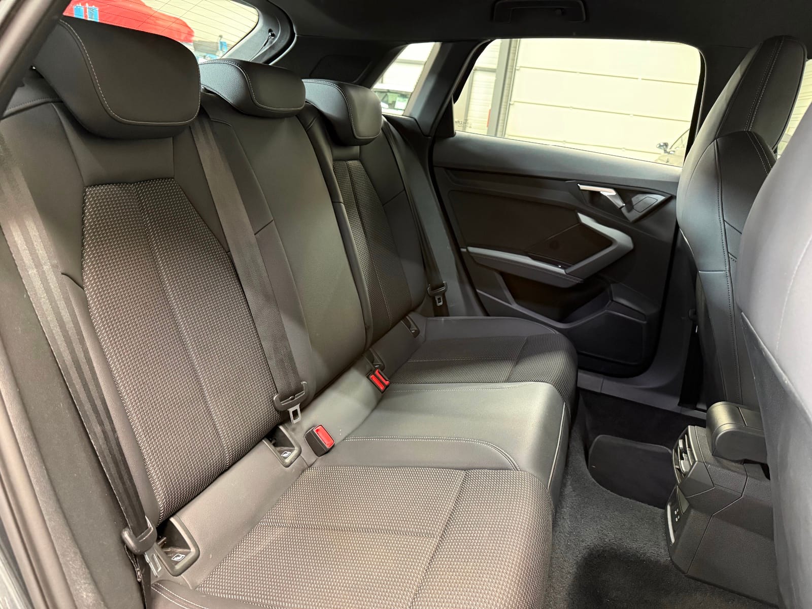 Audi A3 Sportback — photo 11