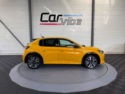 Peugeot 208 GT Line — photo 3