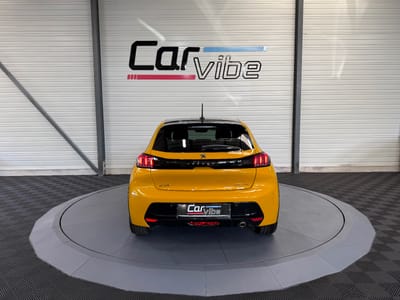 Peugeot 208 GT Line — photo 5