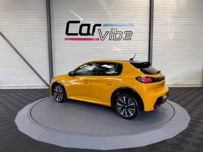 Peugeot 208 GT Line — photo 6
