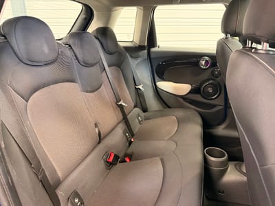 Mini Cooper HATCH — photo 14