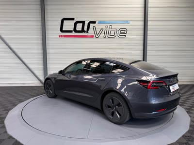 Tesla Model 3 — photo 6
