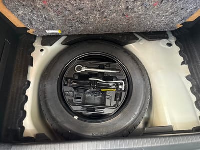 Peugeot 208 Like — photo 19