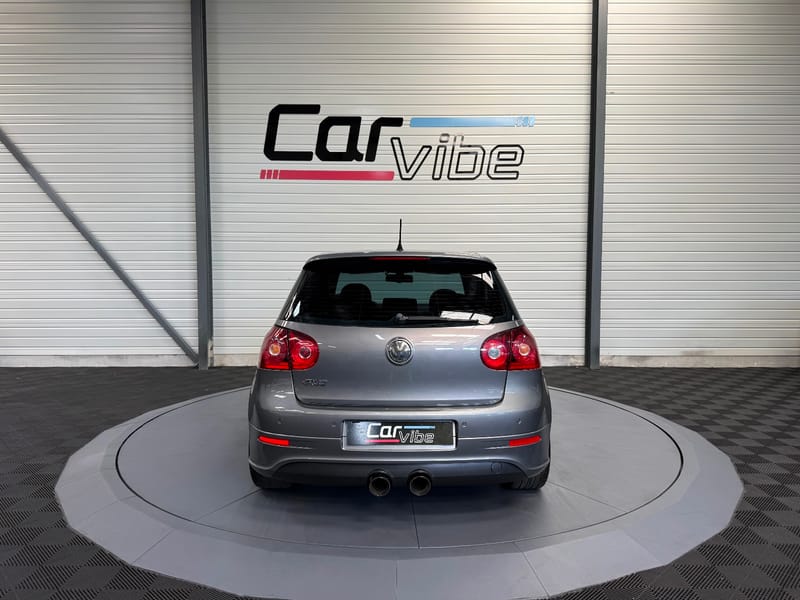 Volkswagen Golf R32 4Motion DSG — photo 5