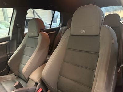 Volkswagen Golf R32 4Motion DSG — photo 15