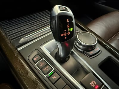 BMW X5 Lounge Plus A — photo 22