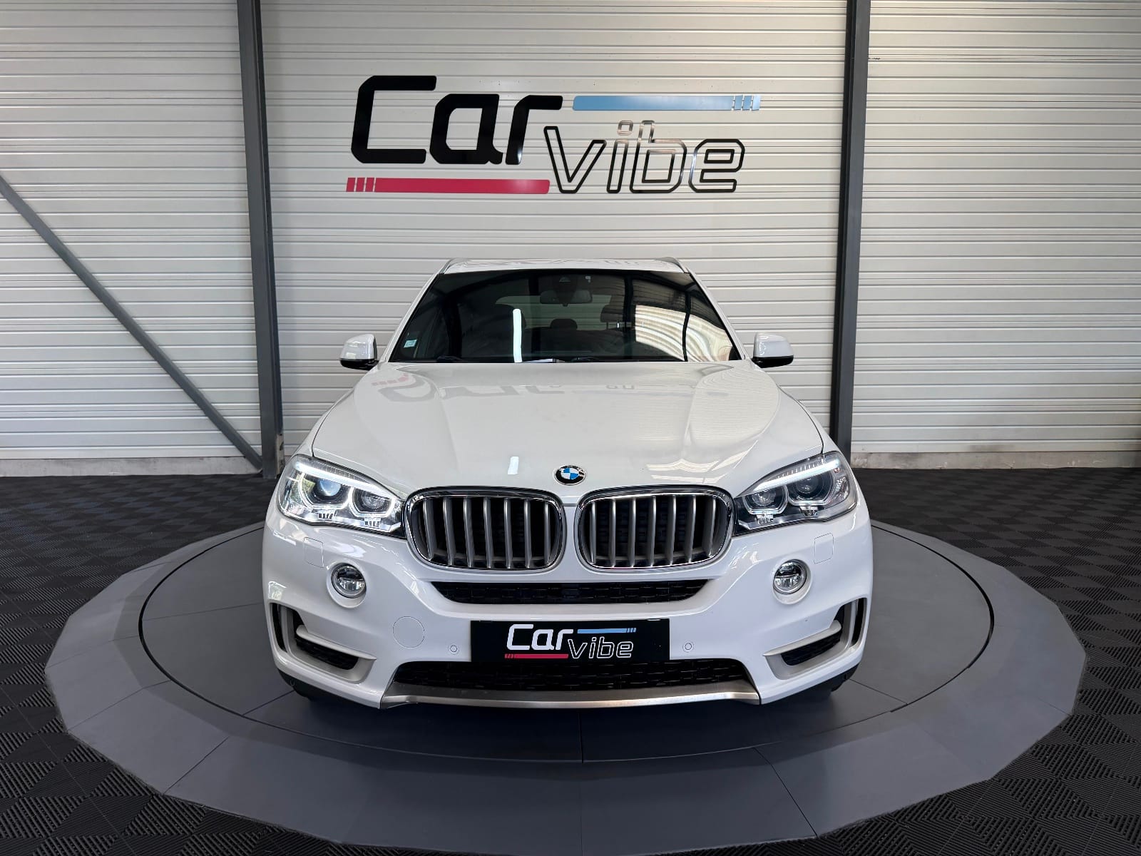 BMW X5 Lounge Plus A — photo 9