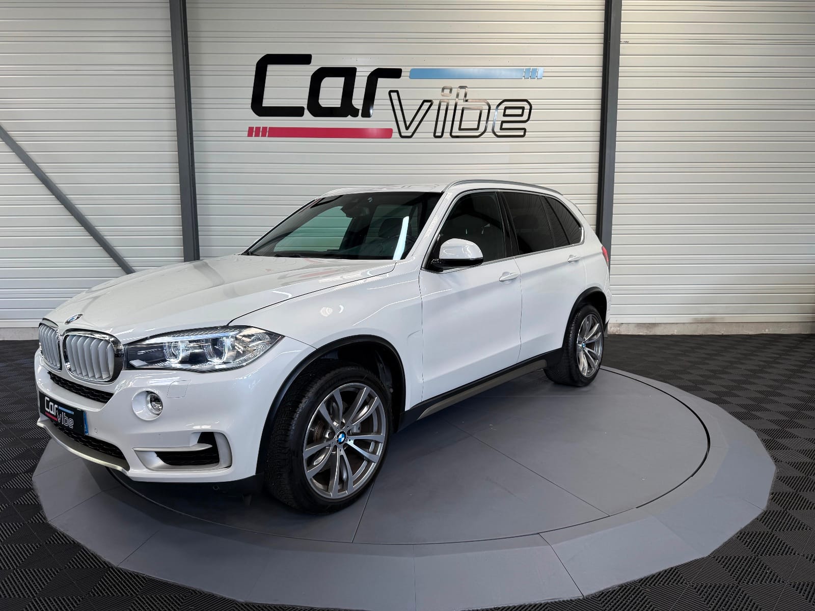 BMW X5 Lounge Plus A — photo 8