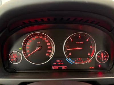 BMW X5 Lounge Plus A — photo 16