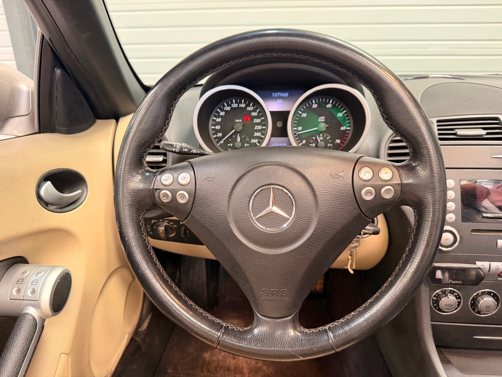 Mercedes-Benz SLK — photo 13