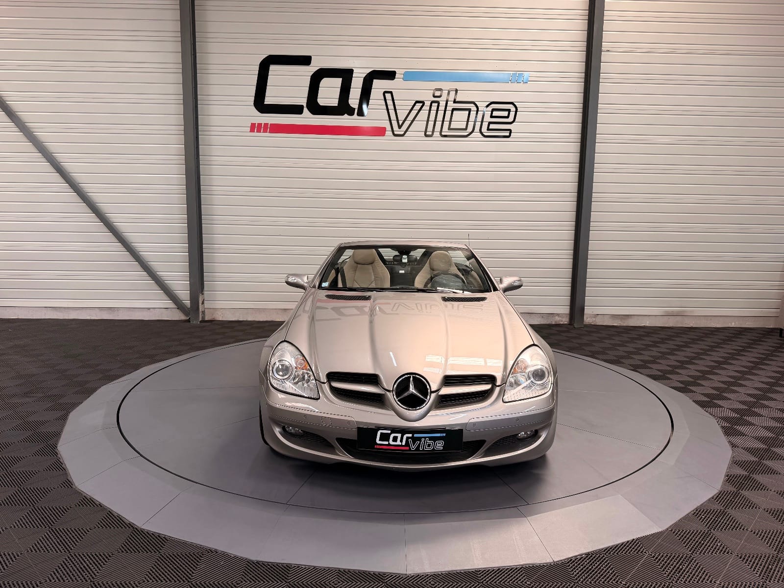Mercedes-Benz SLK — photo 9