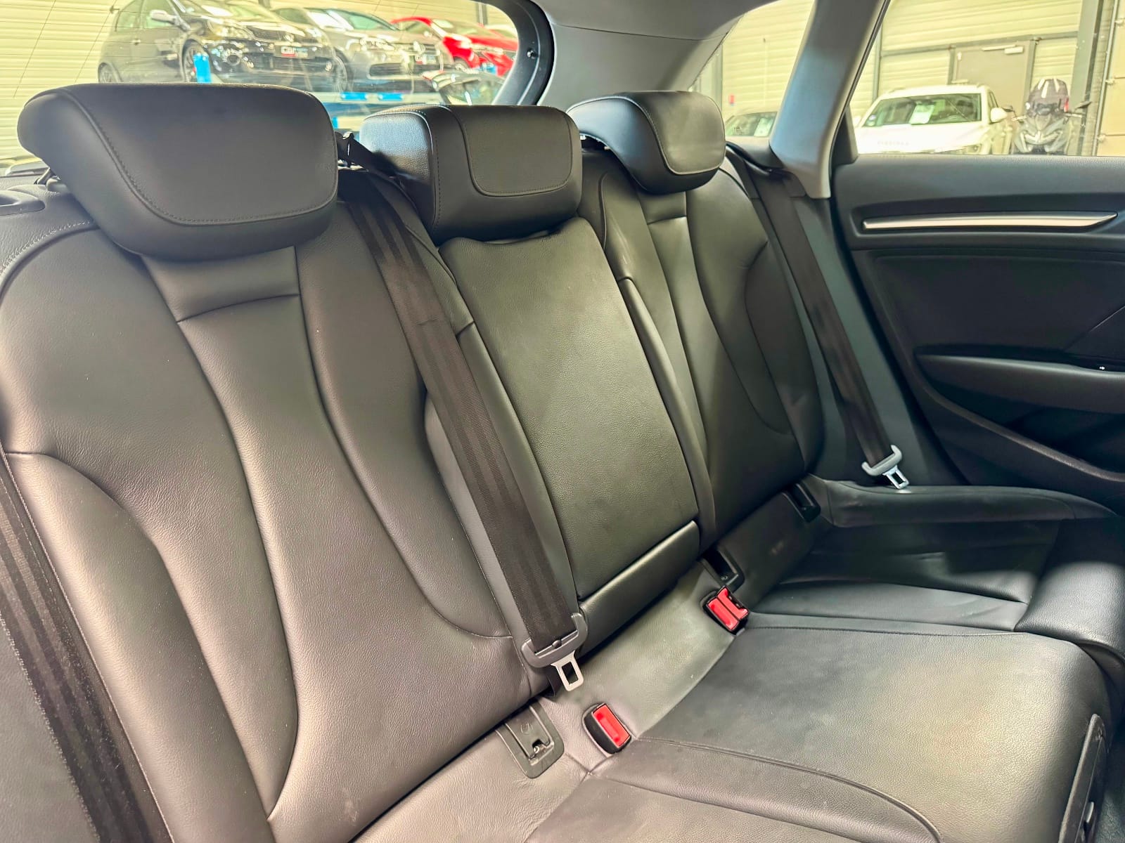 Audi A3 Sportback Design Luxe — photo 11