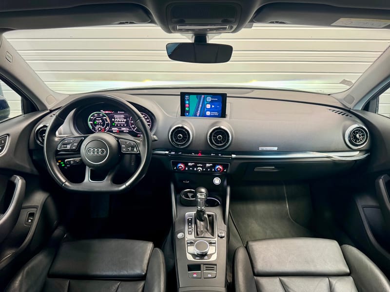 Audi A3 Sportback Design Luxe — photo 2