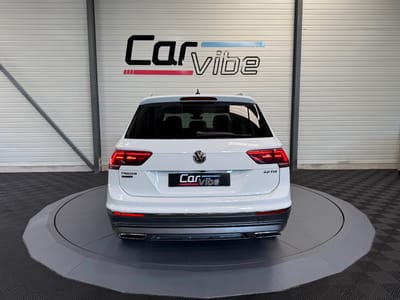 Volkswagen Tiguan Allspace Carat Exclusive — photo 5