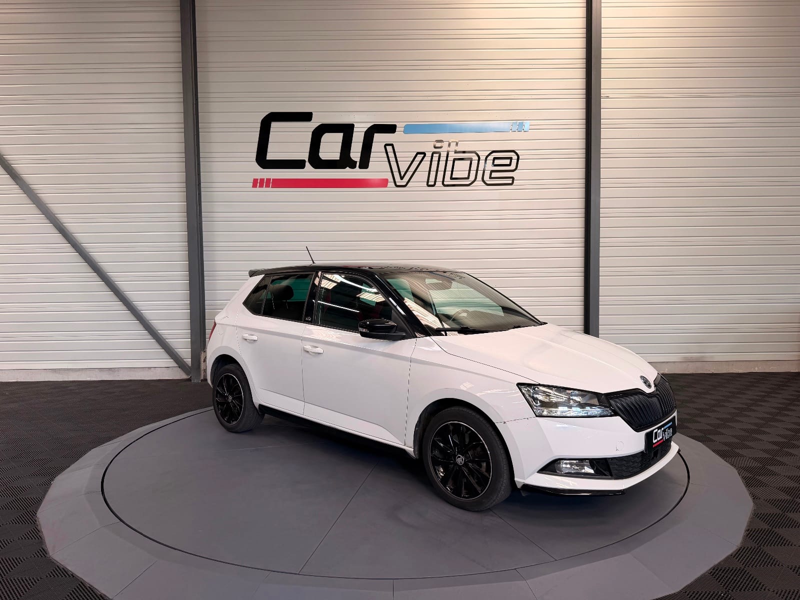 Škoda Fabia Monte-Carlo — photo 1