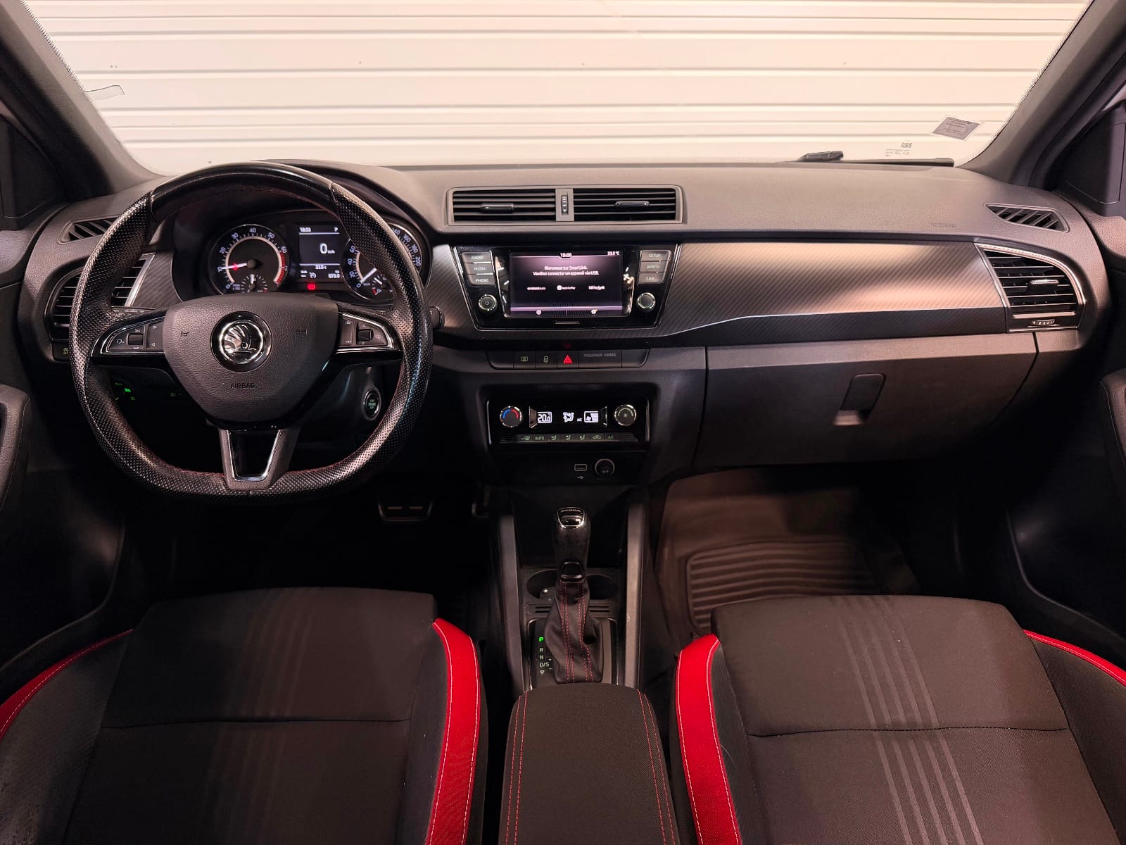 Škoda Fabia Monte-Carlo — photo 2