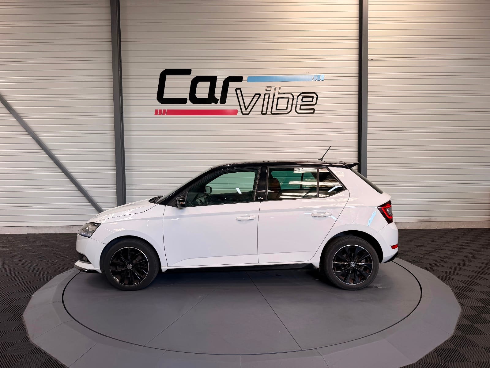 Škoda Fabia Monte-Carlo — photo 7