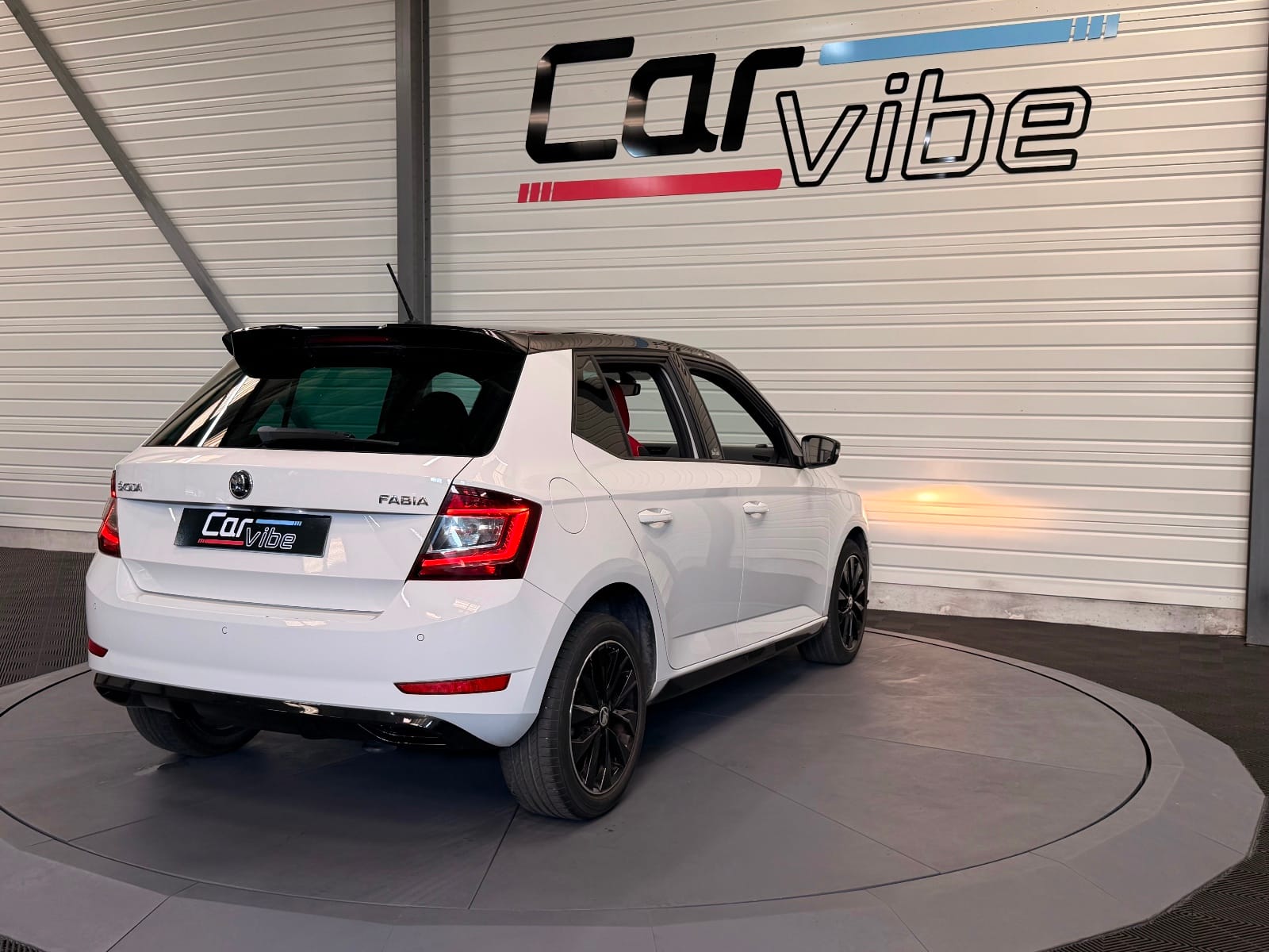 Škoda Fabia Monte-Carlo — photo 22