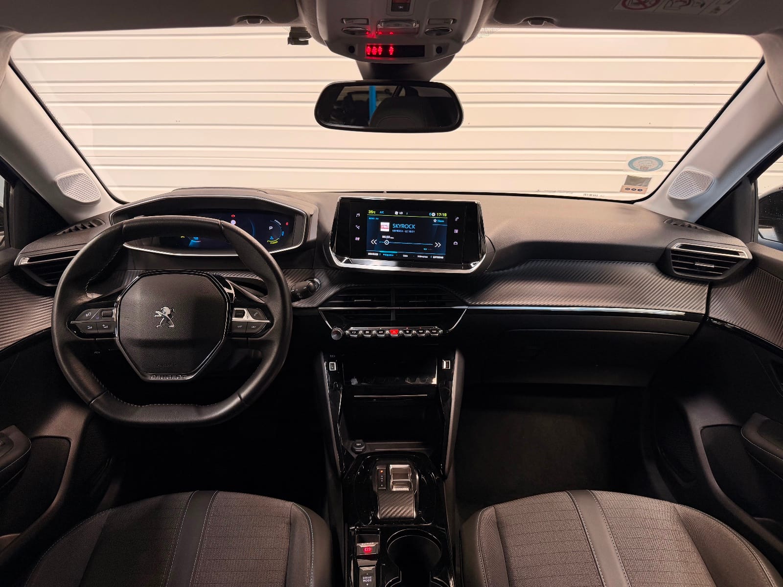 Peugeot 208 Allure Pack — photo 2
