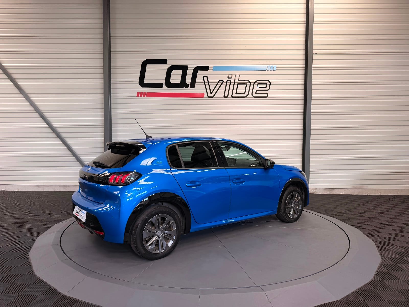 Peugeot 208 Allure Pack — photo 4