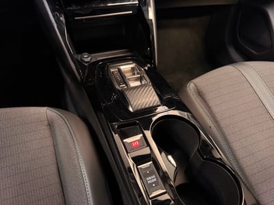 Peugeot 208 Allure Pack — photo 16