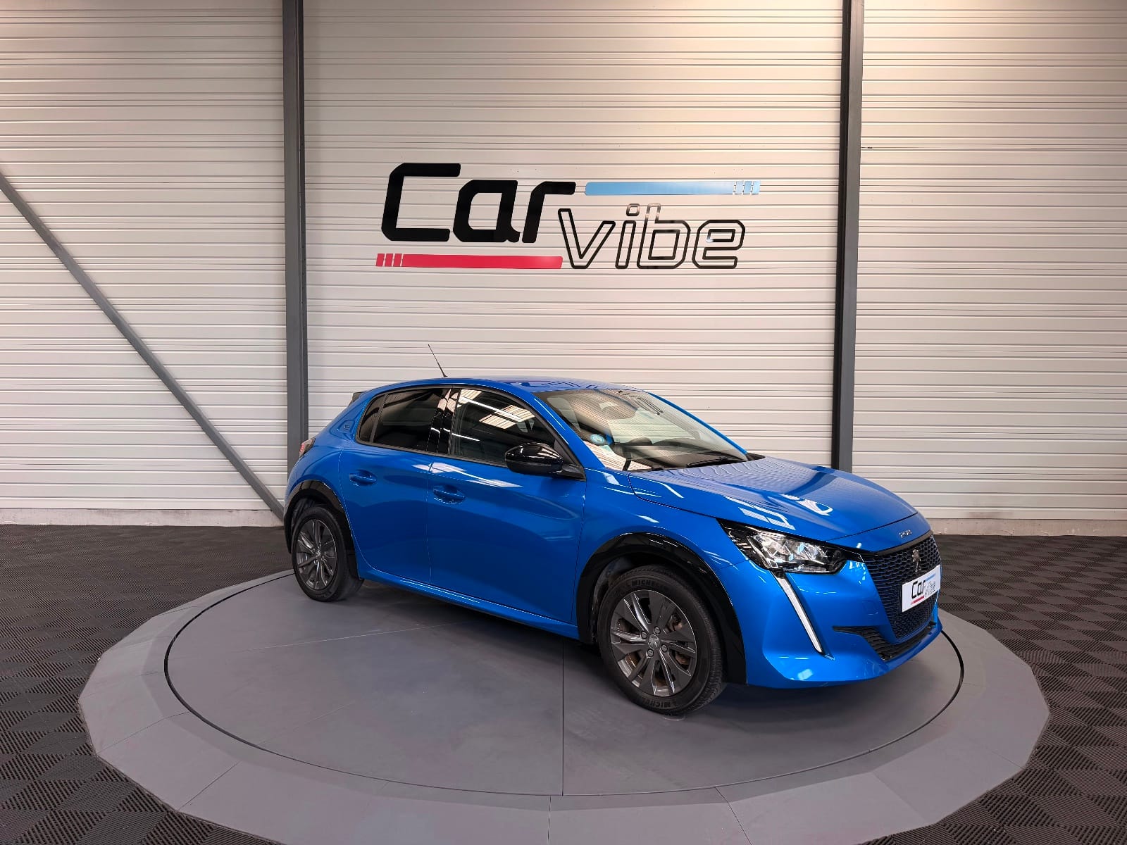 Peugeot 208 Allure Pack — photo 1