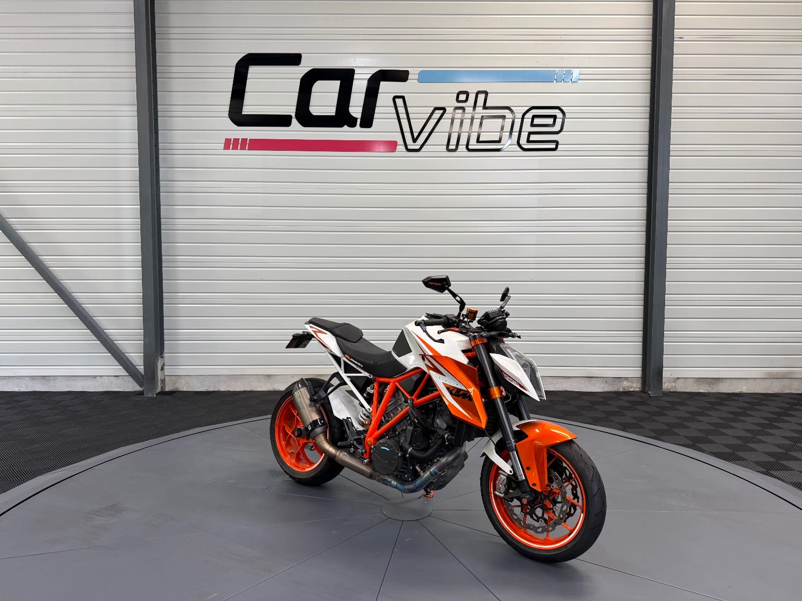 Ktm 1290 Superduke Special Edition — photo 1