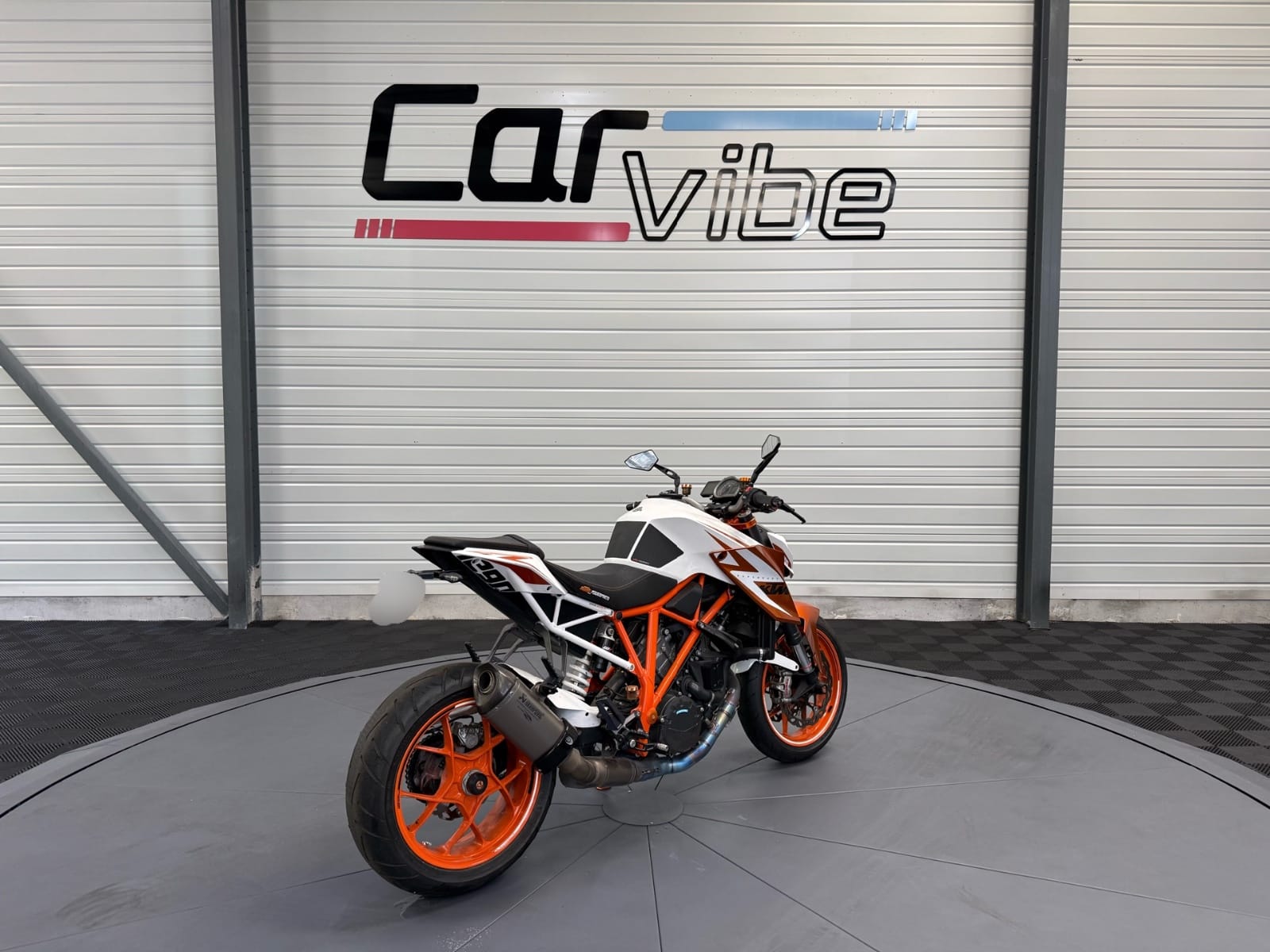 Ktm 1290 Superduke Special Edition — photo 4