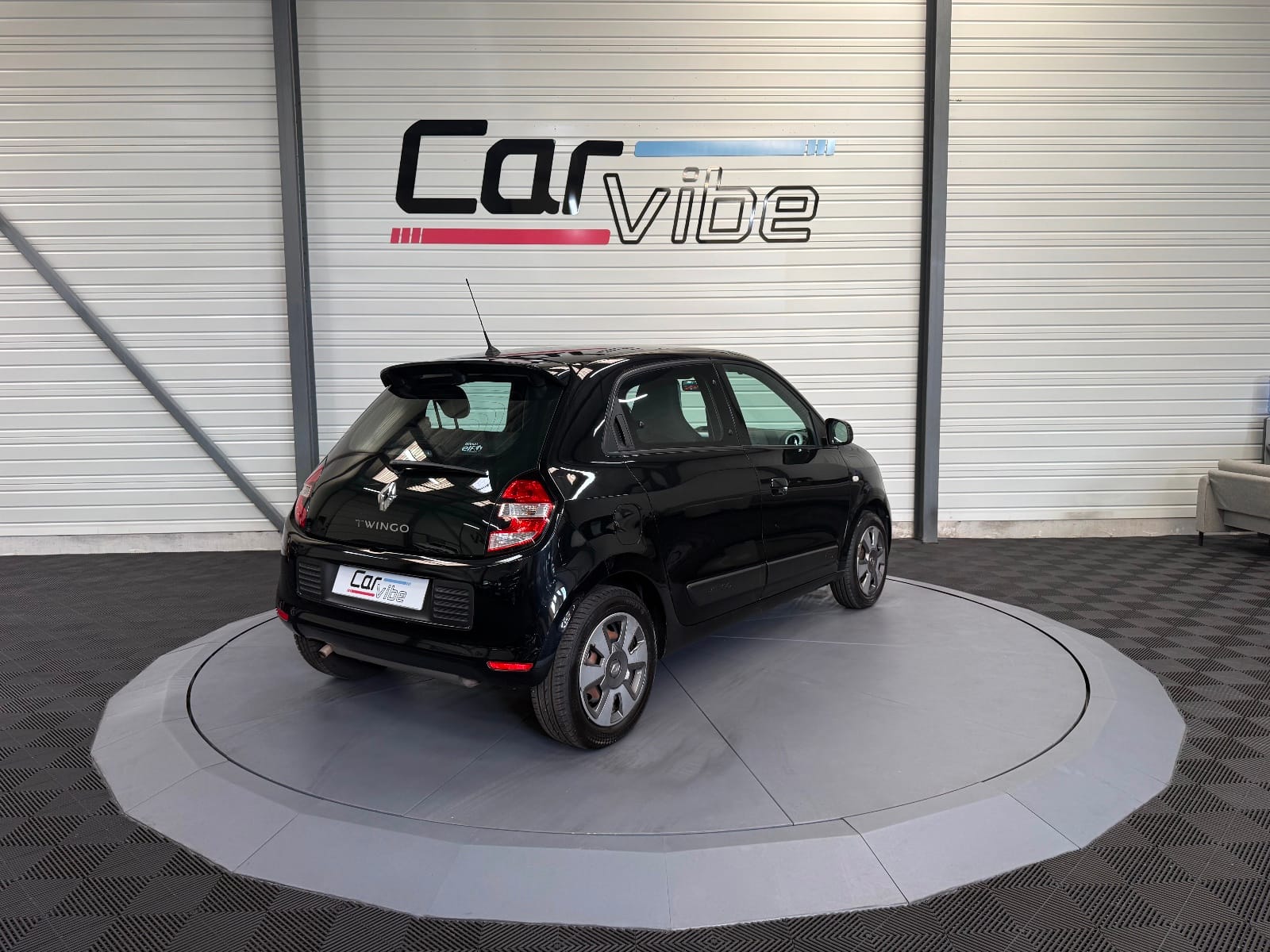 Renault Twingo III Zen EDC — photo 4