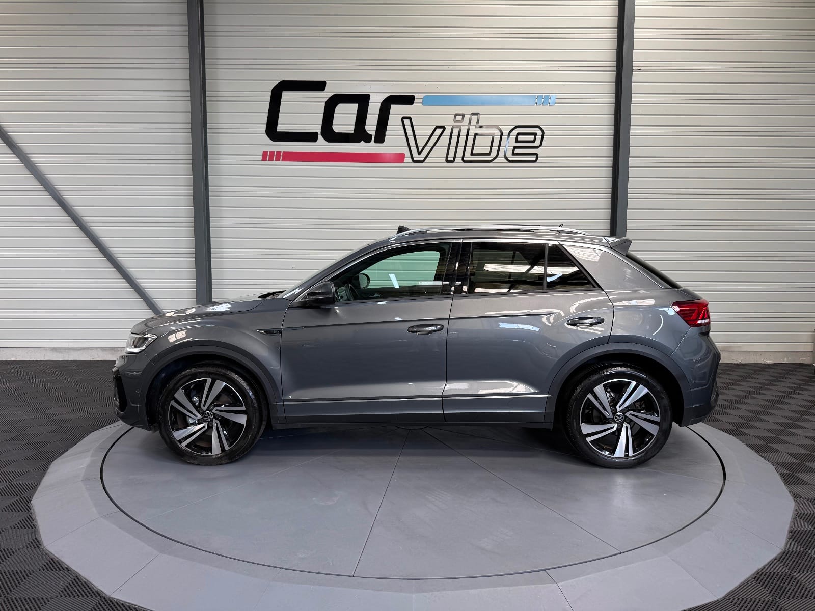 Volkswagen T-roc 1.5 TSI EVO 150 Start/stop DSG7 R-line — photo 7