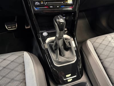 Volkswagen T-roc 1.5 TSI EVO 150 Start/stop DSG7 R-line — photo 13