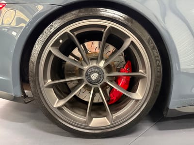 Porsche 911 GT3 Touring 991.2 4.0 500 CH — photo 29