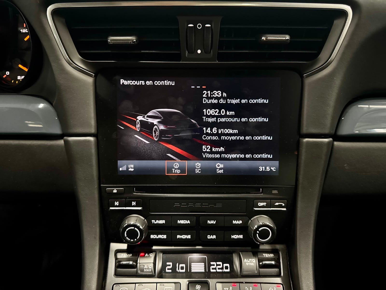 Porsche 911 GT3 Touring 991.2 4.0 500 CH — photo 38