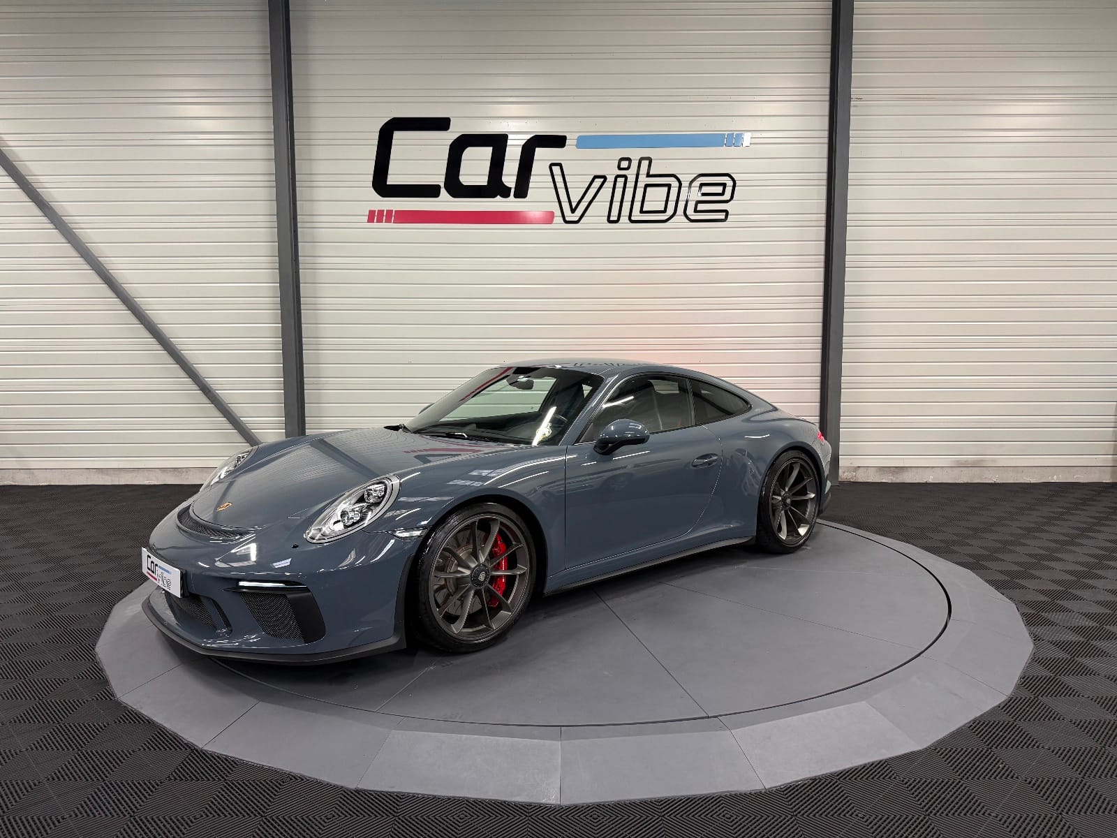 Porsche 911 GT3 Touring 991.2 4.0 500 CH — photo 8